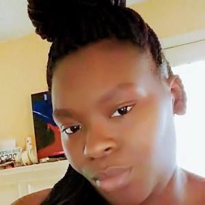 Meet your Posher, Natasha